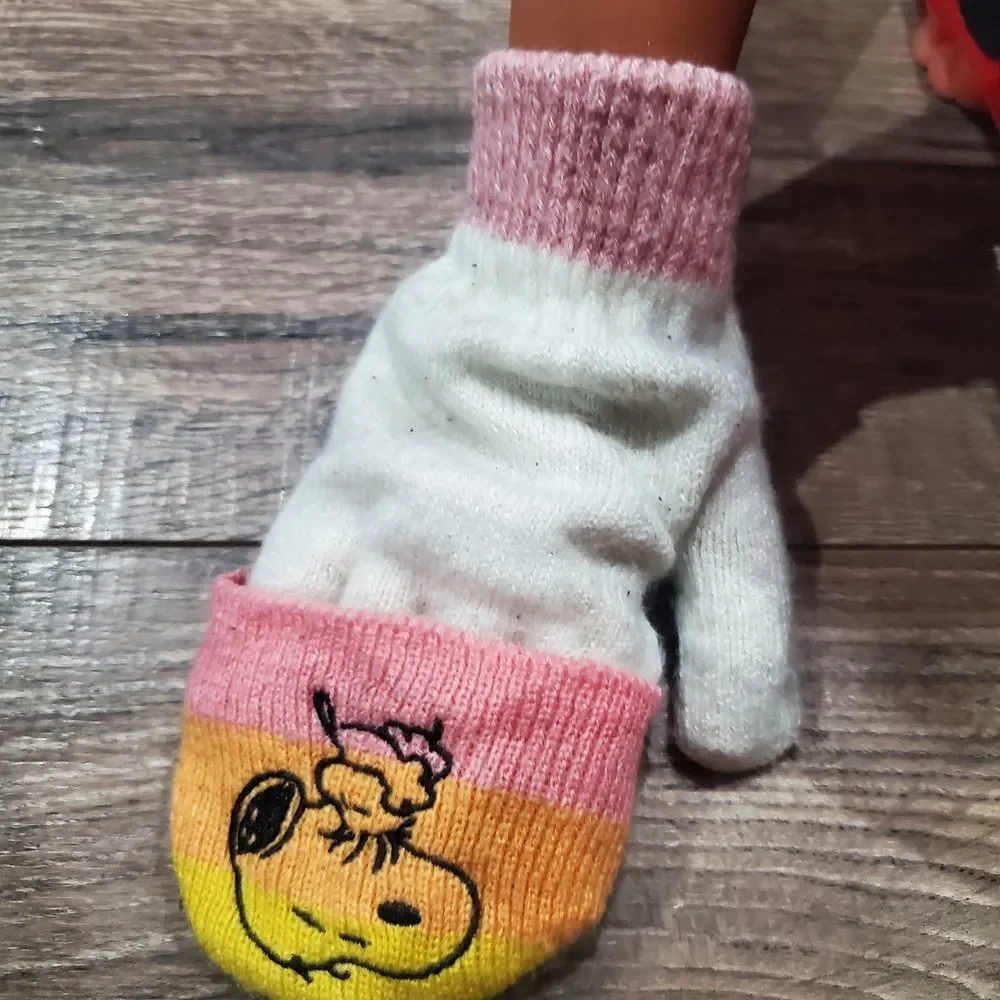 Girl Snoopy Gloves One Size Only Small Snoopy Mittens - Pink, White, and Yellow